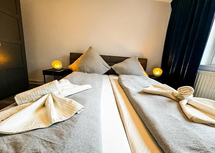 Messenah Fuer 5 Gaeste Mit Kostenlosen Parkplaetzen * Hannover
